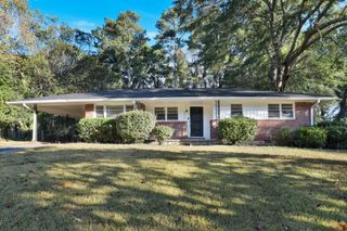 3173 Spreading Oak SW Drive, Atlanta, GA 30311