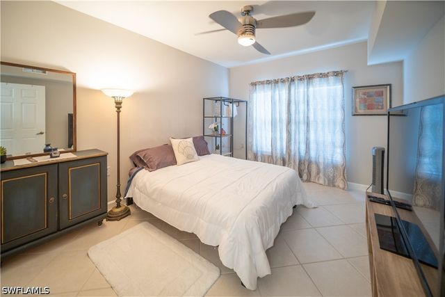 3029 Driftwood WAY 3303, Naples, FL 34109