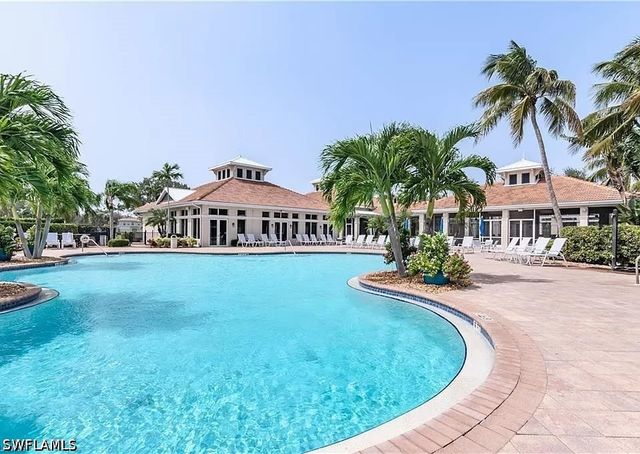 3029 Driftwood WAY 3303, Naples, FL 34109