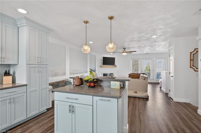 2100 E Ocean View Ave Apt 30, Norfolk, VA 23518