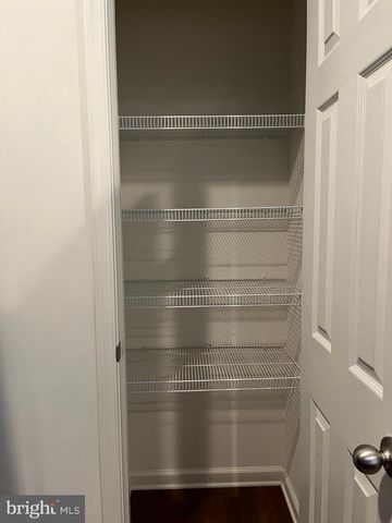 72 CHENNAULT TRL, Falling Waters, WV 25419