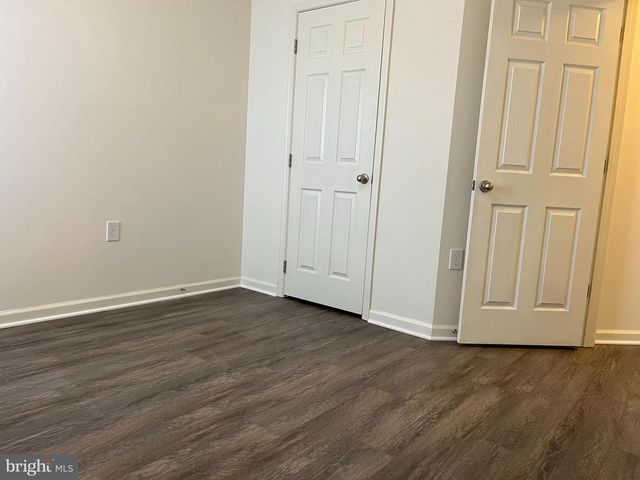 72 CHENNAULT TRL, Falling Waters, WV 25419