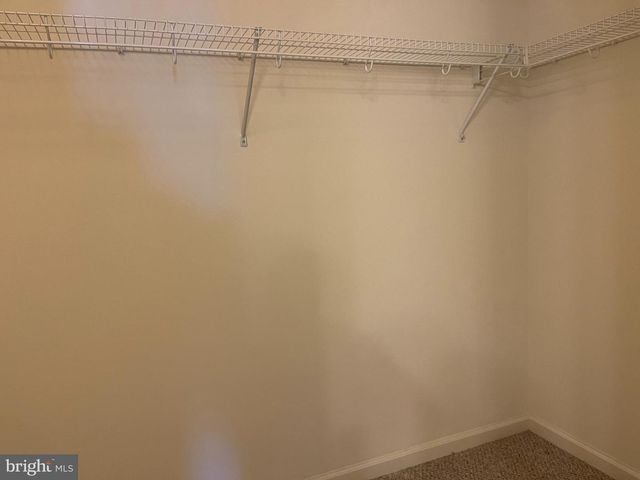 72 CHENNAULT TRL, Falling Waters, WV 25419