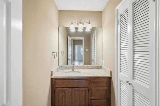 4607 Cimmaron Trail, Granbury, TX 76049