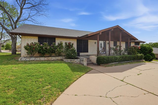 4607 Cimmaron Trail, Granbury, TX 76049