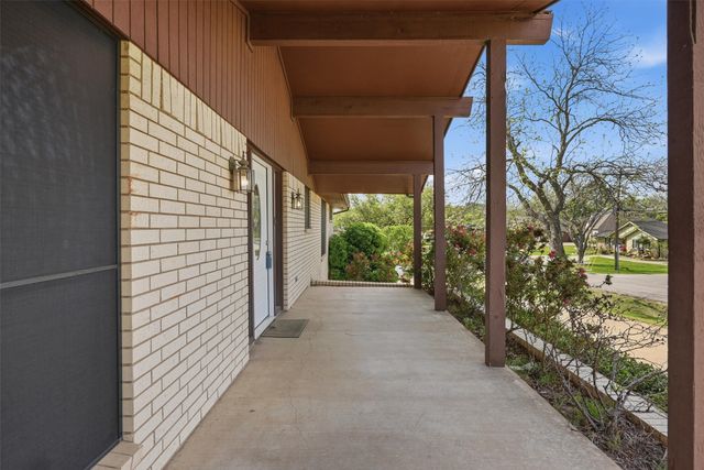 4607 Cimmaron Trail, Granbury, TX 76049