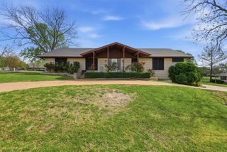4607 Cimmaron Trail, Granbury, TX 76049