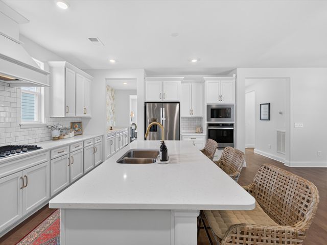 613 Green Farm Way, Spring Hill, TN 37174