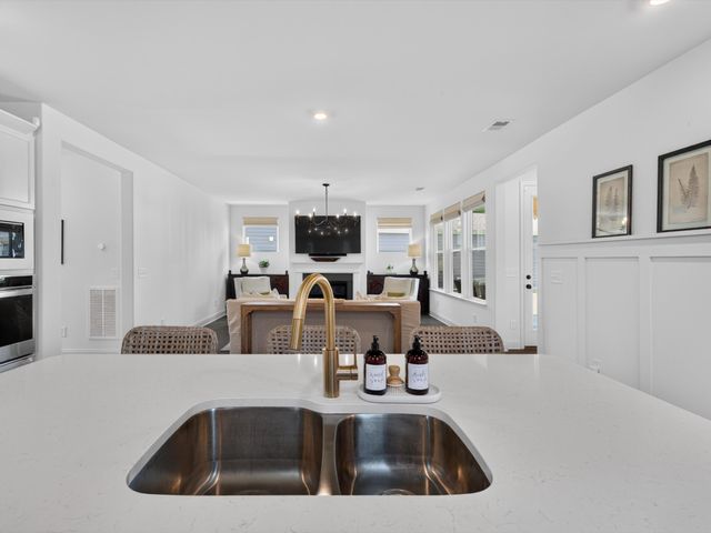613 Green Farm Way, Spring Hill, TN 37174