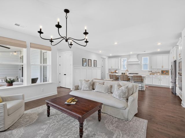 613 Green Farm Way, Spring Hill, TN 37174