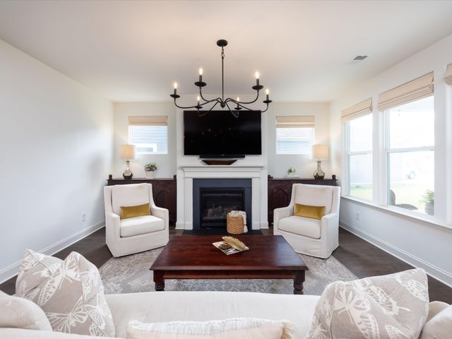 613 Green Farm Way, Spring Hill, TN 37174