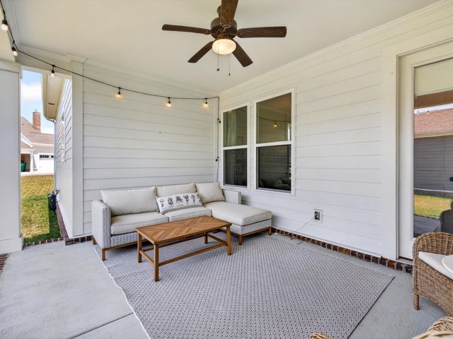 613 Green Farm Way, Spring Hill, TN 37174