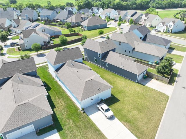 613 Green Farm Way, Spring Hill, TN 37174