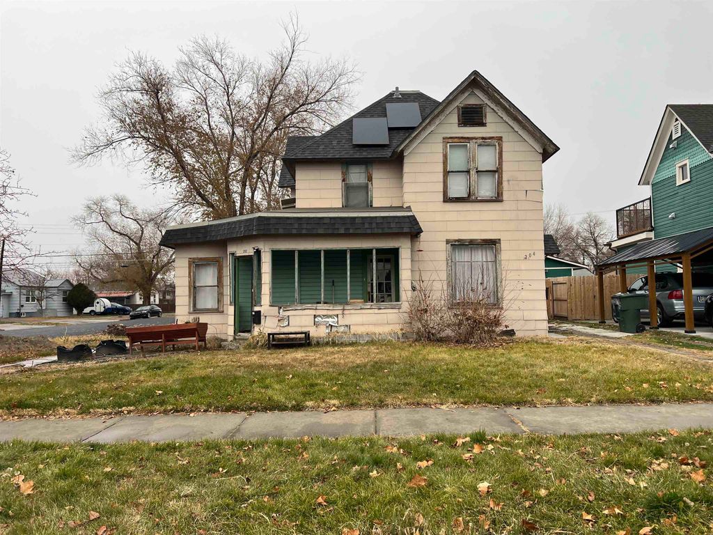 202 Chipeta Avenue, Grand Junction, CO 81501