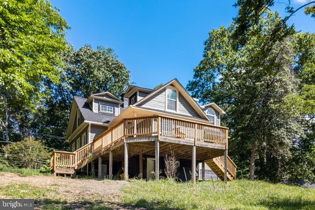 9316 CROOM RD, Upper Marlboro, MD 20772