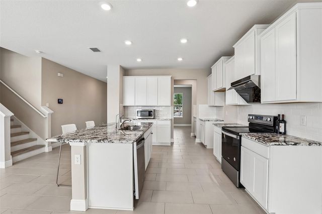 327 MANGROVE MANOR DRIVE, Apollo Beach, FL 33572