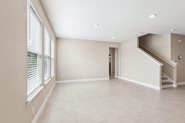 327 MANGROVE MANOR DRIVE, Apollo Beach, FL 33572