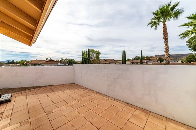 1006 Belcourt Circle, Kingman, AZ 86409