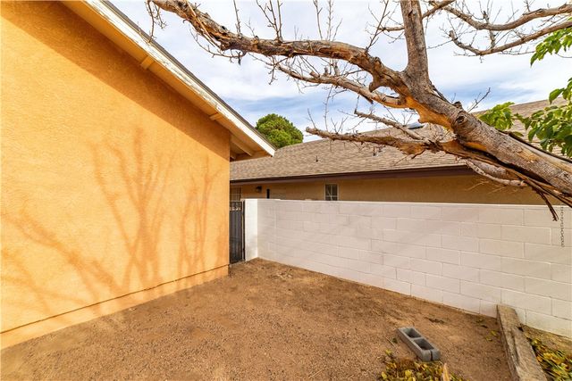 1006 Belcourt Circle, Kingman, AZ 86409