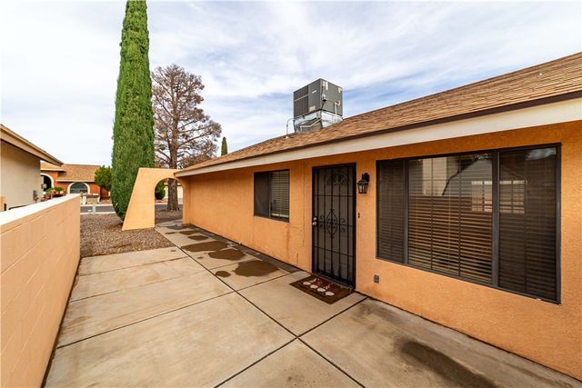 1006 Belcourt Circle, Kingman, AZ 86409