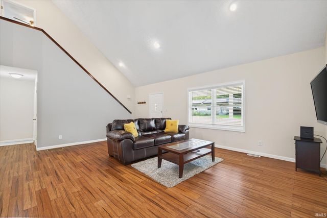 1210 S Park Avenue, Bloomington, IN 47401