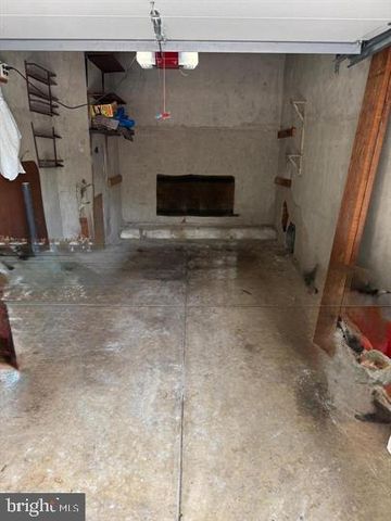 23 W WOODLAND AVE, Springfield, PA 19064