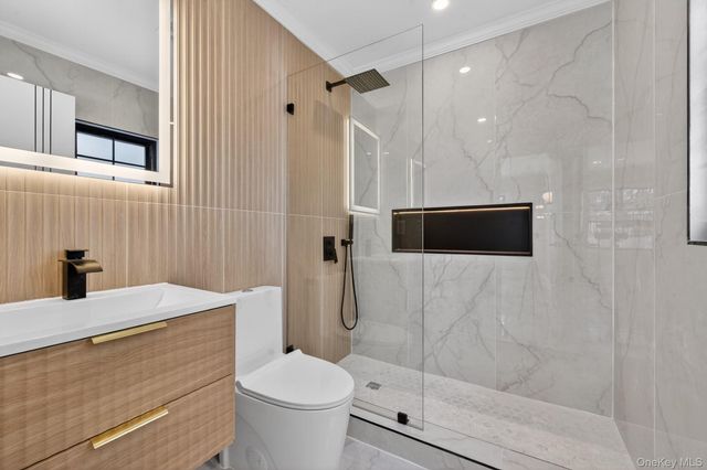 14772 Huxley Street, Rosedale, NY 11422