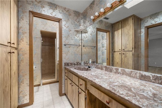 3809 S Ventura Avenue, Inverness, FL 34452