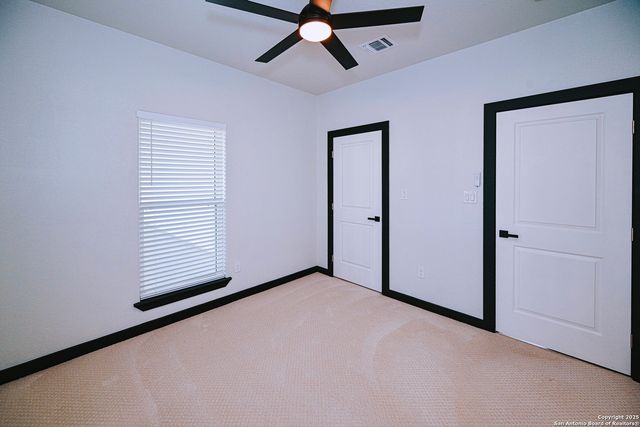 140 county road 6871, Natalia, TX 78059