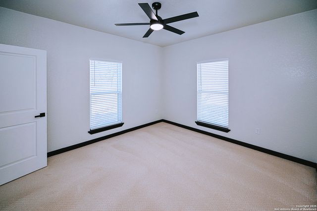 140 county road 6871, Natalia, TX 78059