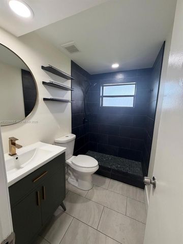 10350 SW 220th St 257, Cutler Bay, FL 33190