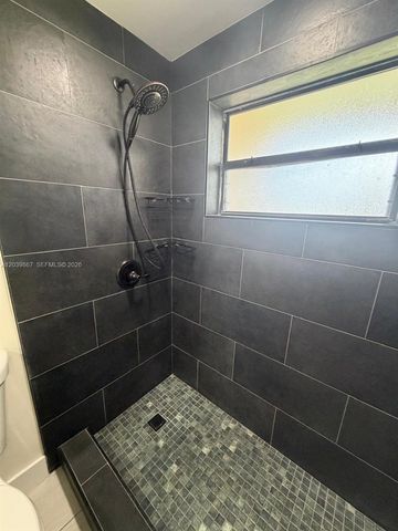 10350 SW 220th St 257, Cutler Bay, FL 33190