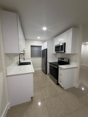 10350 SW 220th St 257, Cutler Bay, FL 33190