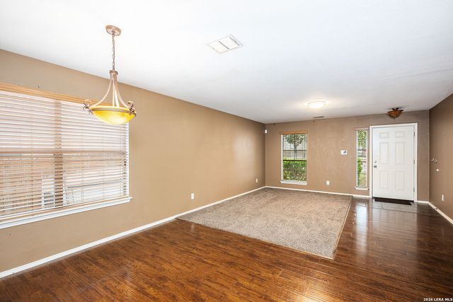 10407 Crystal, Universal City, TX 78148