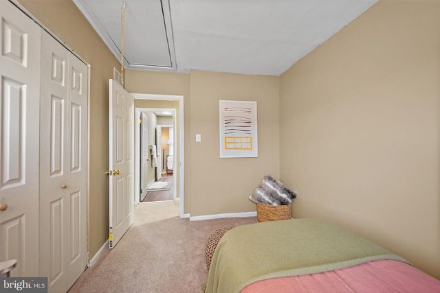 8229 CHELWYNDE AVE, Philadelphia, PA 19153