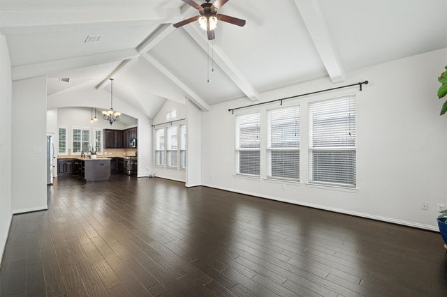 304 Peggy DR, Liberty Hill, TX 78642