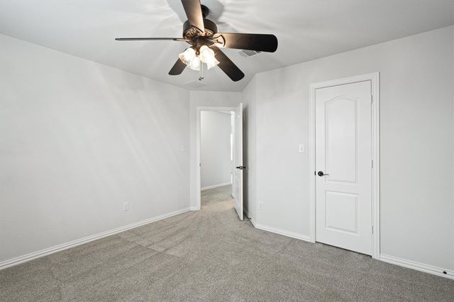 304 Peggy DR, Liberty Hill, TX 78642
