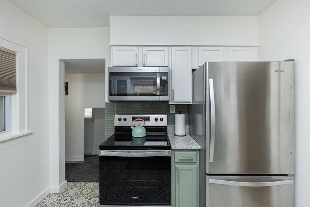 3111 Leado Avenue, Des Moines, IA 50310