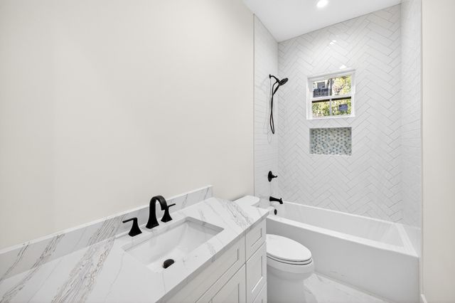 186 Hibernate Way, Freeport, FL 32439