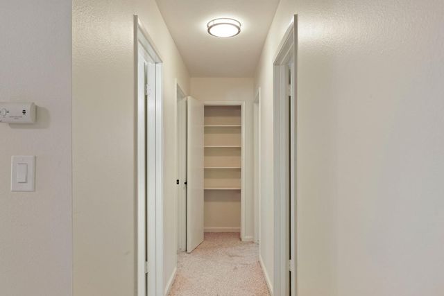 2100 preston Ln, Modesto, CA 95355