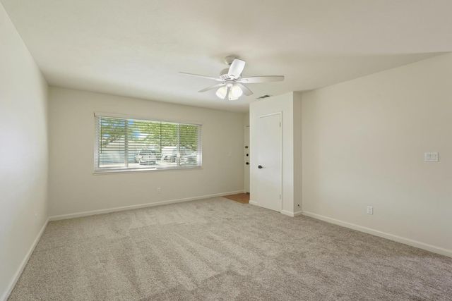 2100 preston Ln, Modesto, CA 95355