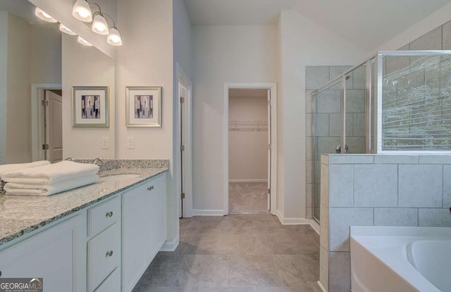 2713 Riverpine Trail, Atlanta, GA 30331