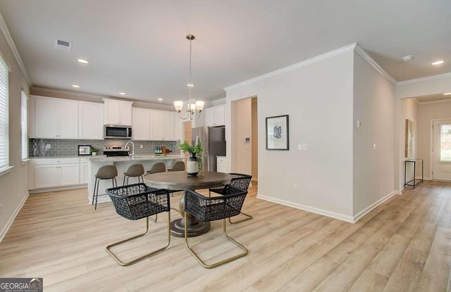 2713 Riverpine Trail, Atlanta, GA 30331