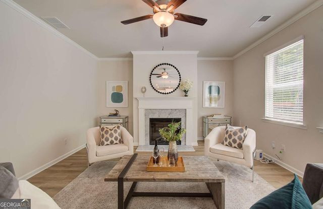 2713 Riverpine Trail, Atlanta, GA 30331