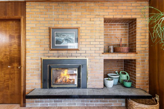 869 7th Avenue NW, New Brighton, MN 55112