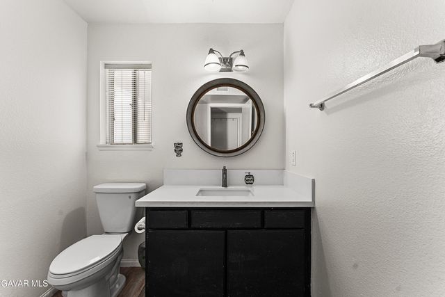 44237 Danya Lane, Lancaster, CA 93536