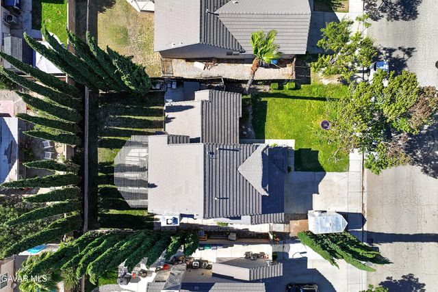 44237 Danya Lane, Lancaster, CA 93536