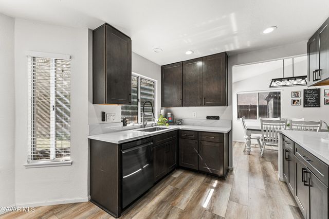 44237 Danya Lane, Lancaster, CA 93536