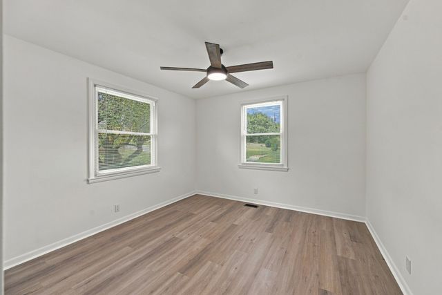 2206 Courtney Ave, Nashville, TN 37218