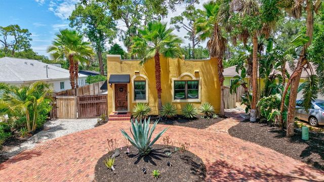 2437 FLOYD STREET, Sarasota, FL 34239